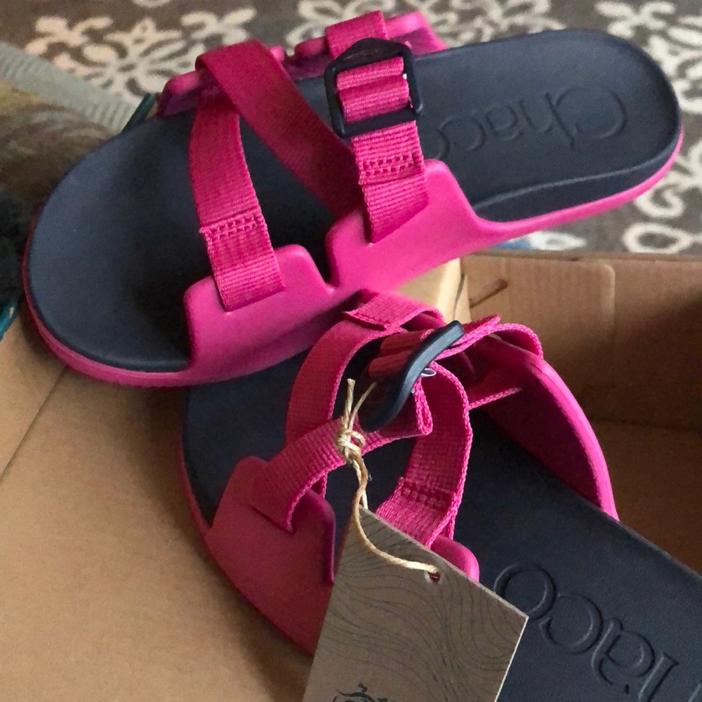 Chaco Chillos Kids Magenta Slide Sandals Size 5